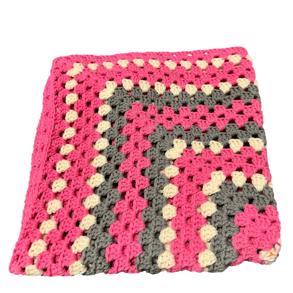 UNISEX Baby Blanket Handmade Classic Retro Look Afghan NWOT STYLE #830